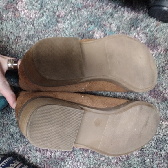 Never worn universal thread co. Taupe/brown slip on booties - Picture 10 of 16